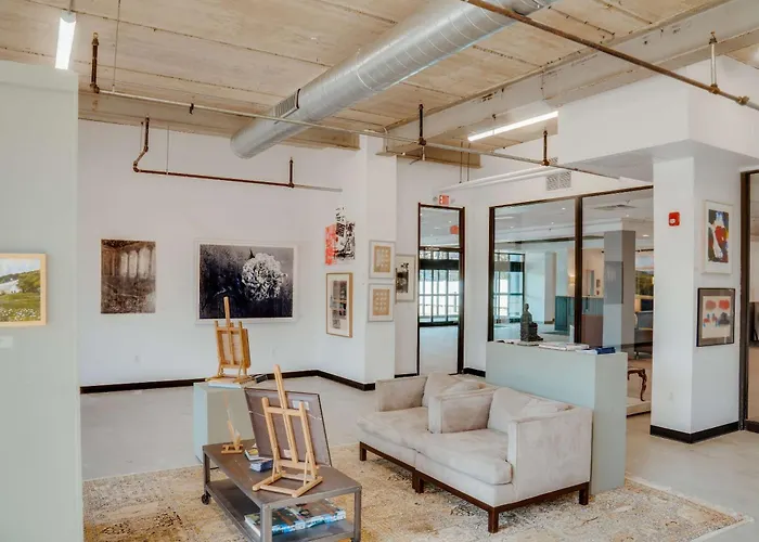 Hotel Downstreet, An Ascend Collection Hotel